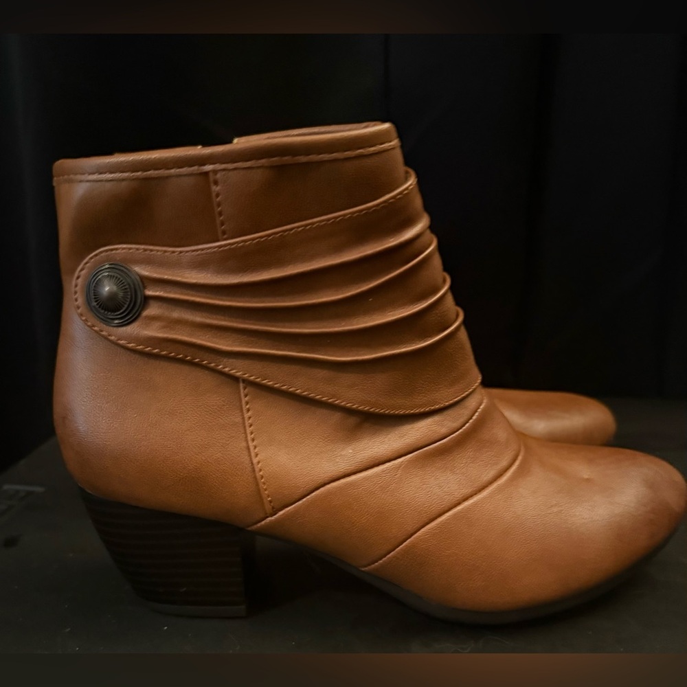 I Love Comfort Brown Ankle Boots Women's Size 8.5